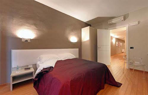 Bed and breakfast Matteotti25 *